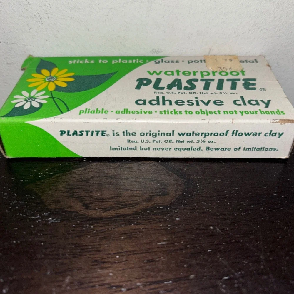 Vintage | Plastite Waterproof‎ Adhesive Clay | Original Box | Great Graphics